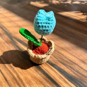 Mini tulip pot